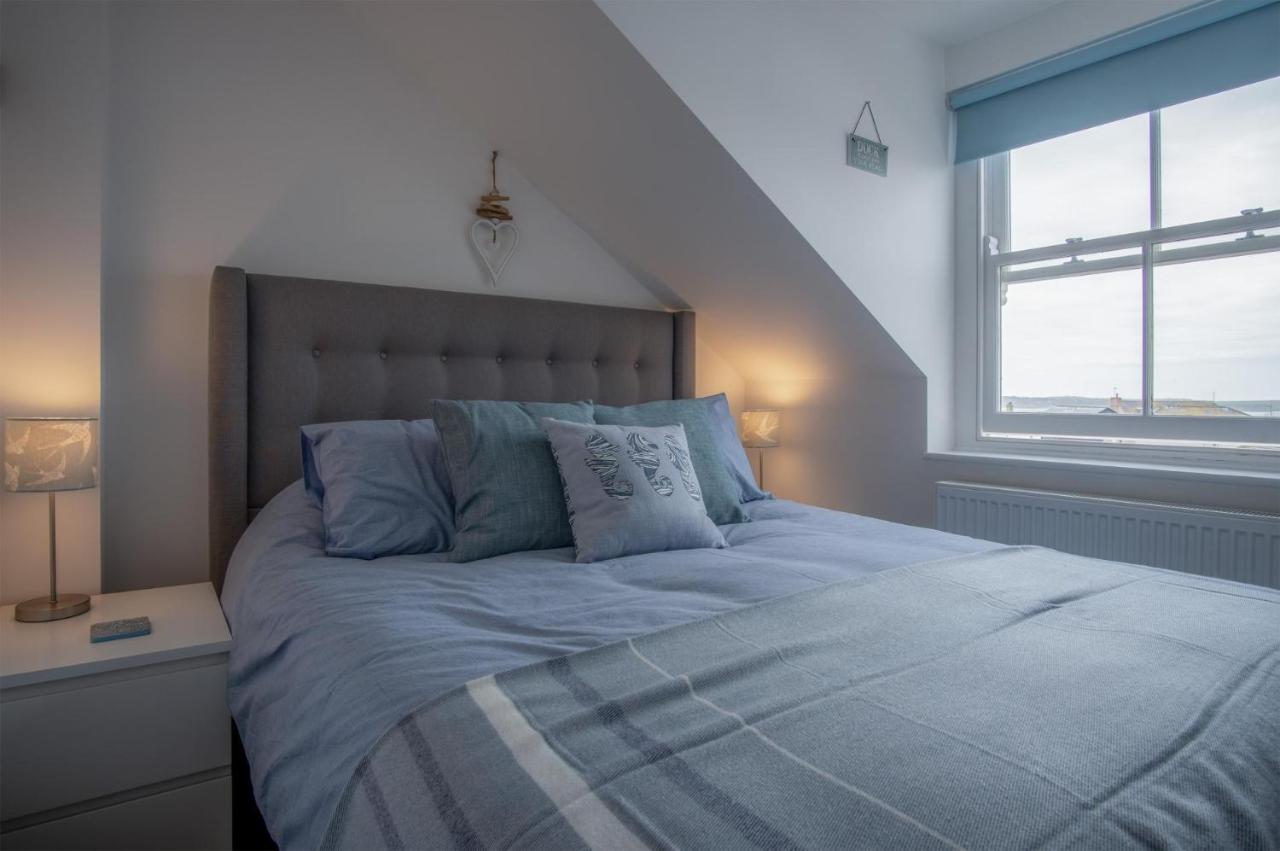 Ramsey Apartment - 2 Bedroom Apartment - Tenby Esterno foto