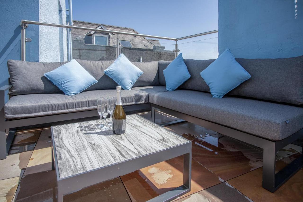 Ramsey Apartment - 2 Bedroom Apartment - Tenby Esterno foto