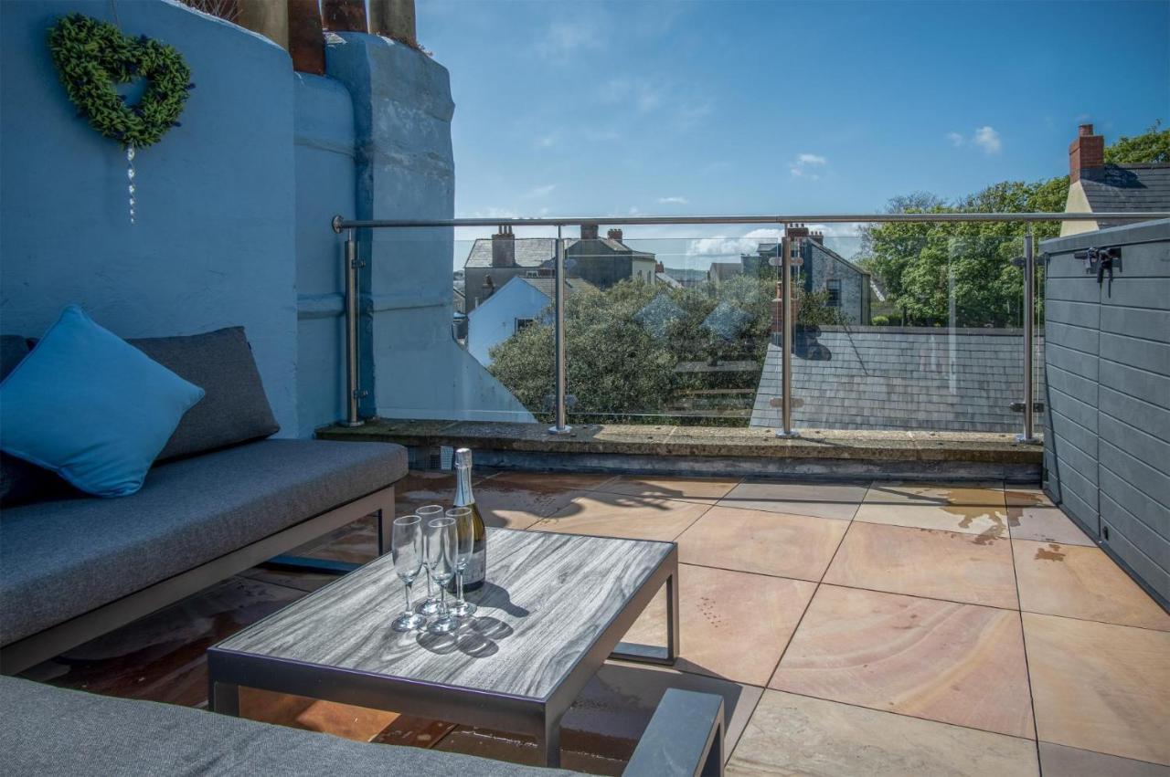 Ramsey Apartment - 2 Bedroom Apartment - Tenby Esterno foto
