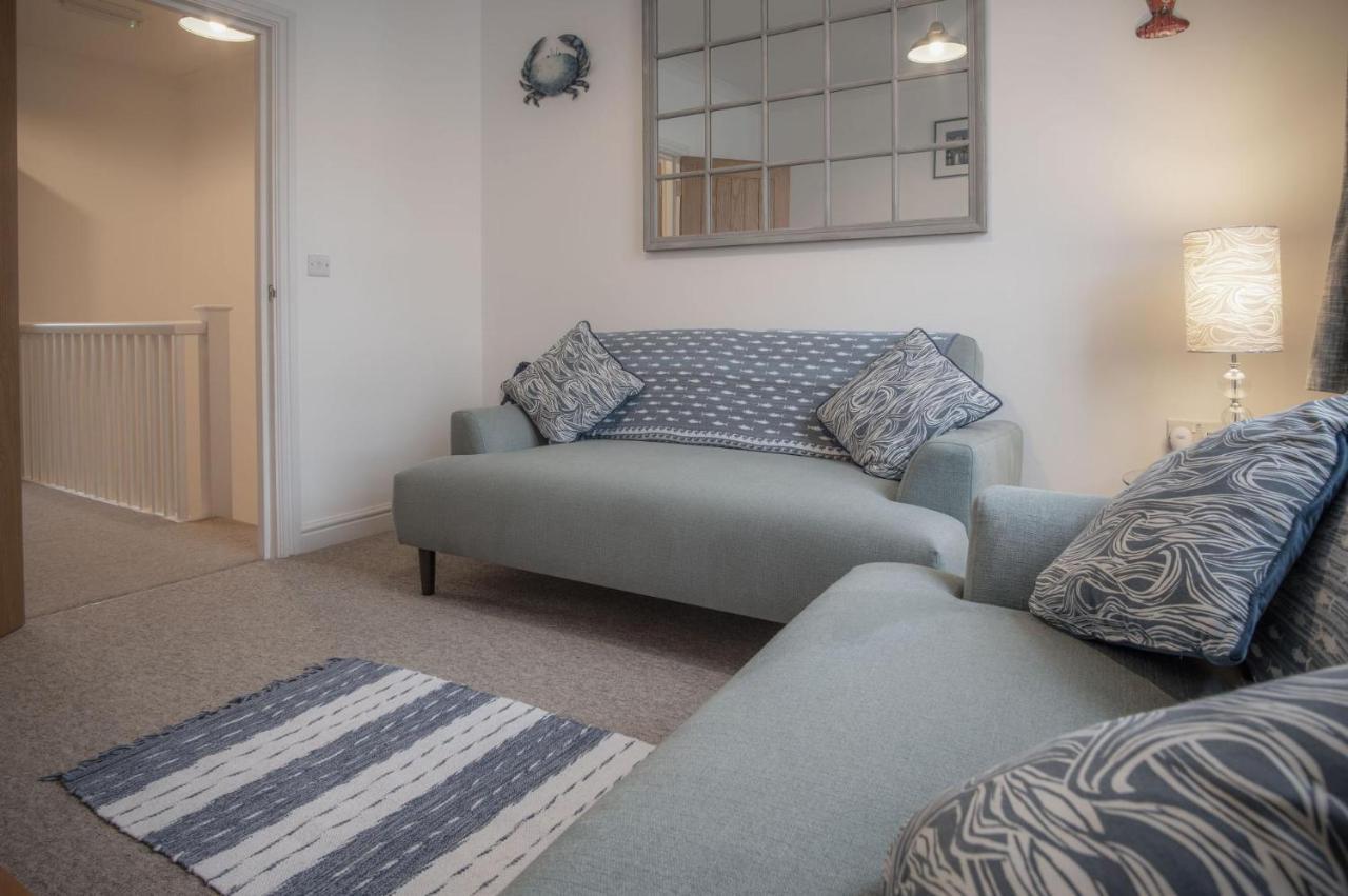 Ramsey Apartment - 2 Bedroom Apartment - Tenby Esterno foto
