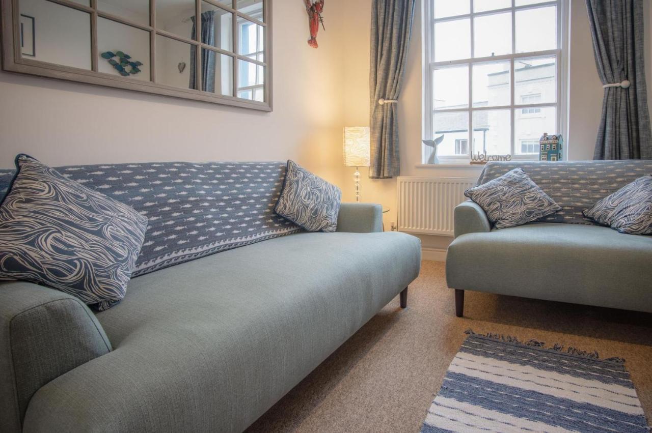 Ramsey Apartment - 2 Bedroom Apartment - Tenby Esterno foto